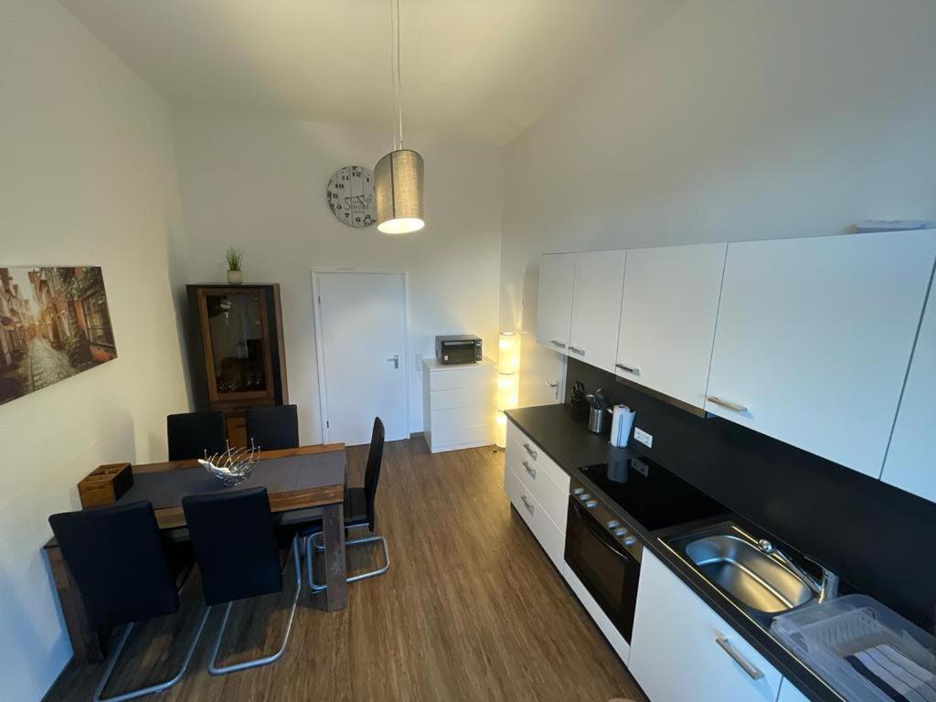 Charmante Wohnung Am Neckar Бад Вимпфен Екстериор снимка