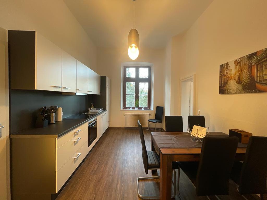 Charmante Wohnung Am Neckar Бад Вимпфен Екстериор снимка